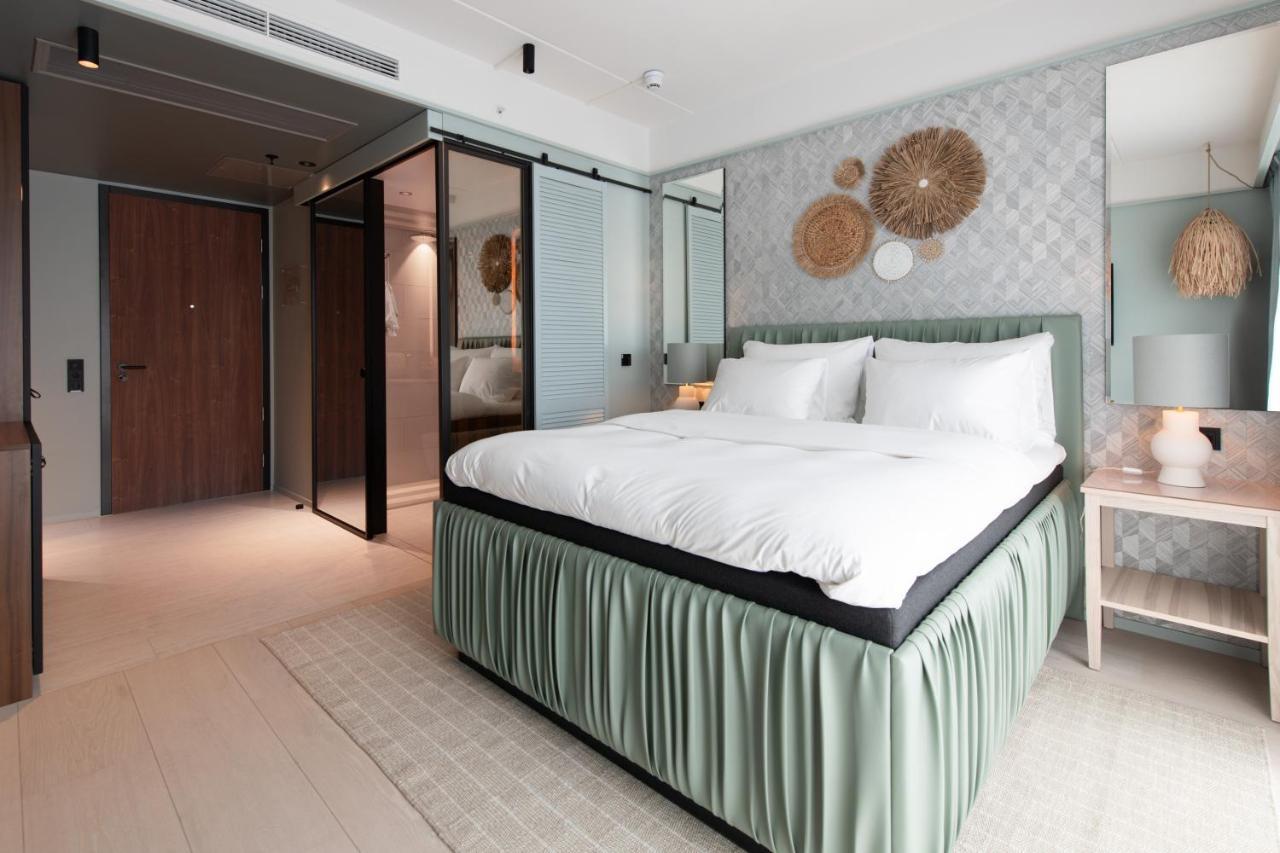 Hotel Riviera Moss Bagian luar foto