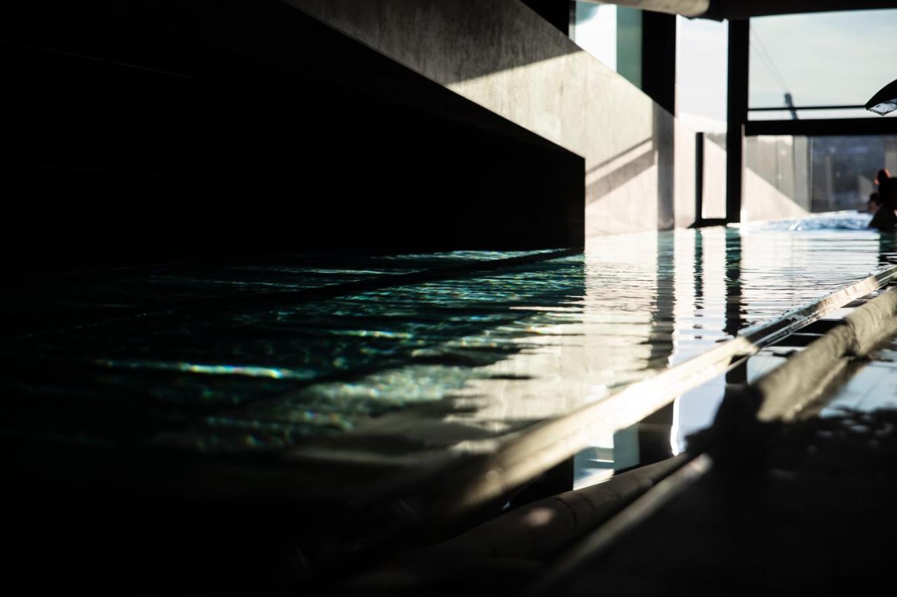 Hotel Riviera Moss Bagian luar foto